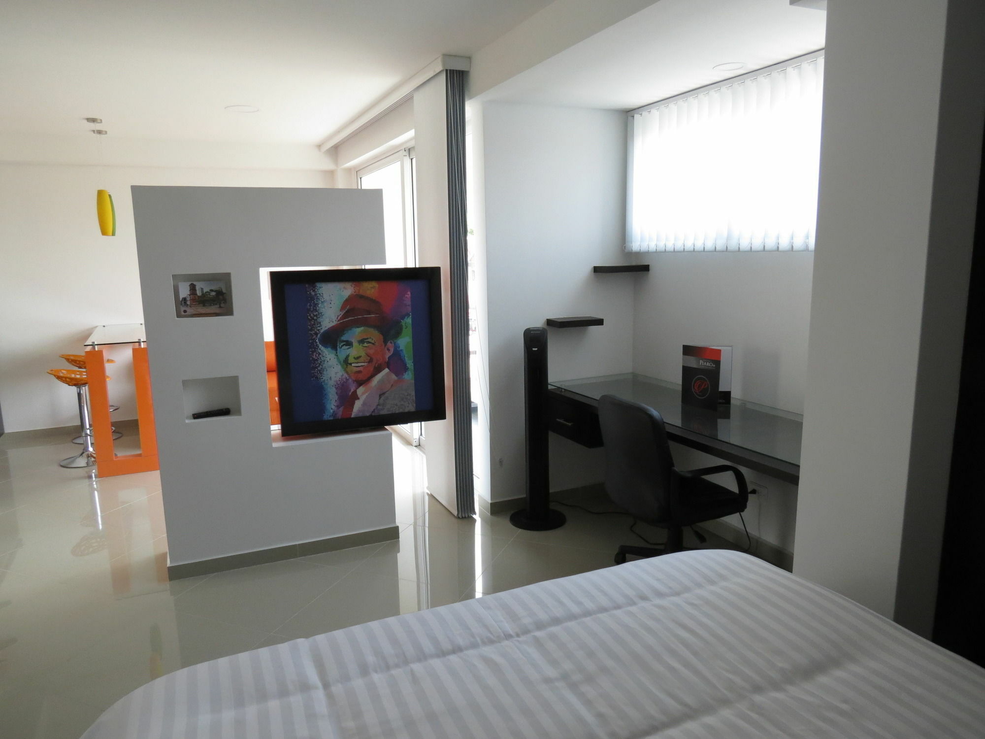 Hotel Piaro In Suites Cali Eksteriør billede